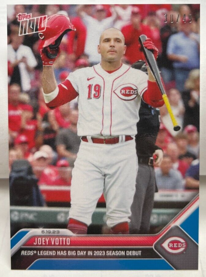 Reds decline Votto's option 