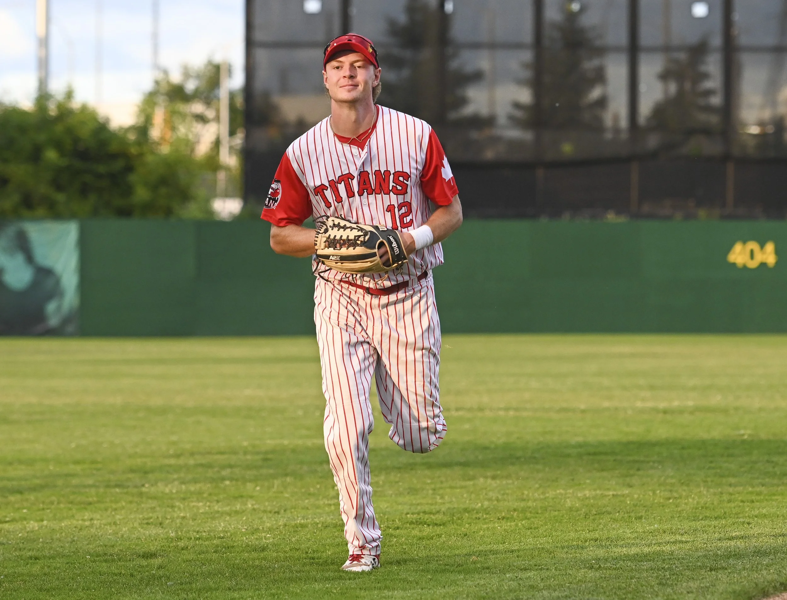 Ottawa Titans re-sign Wright