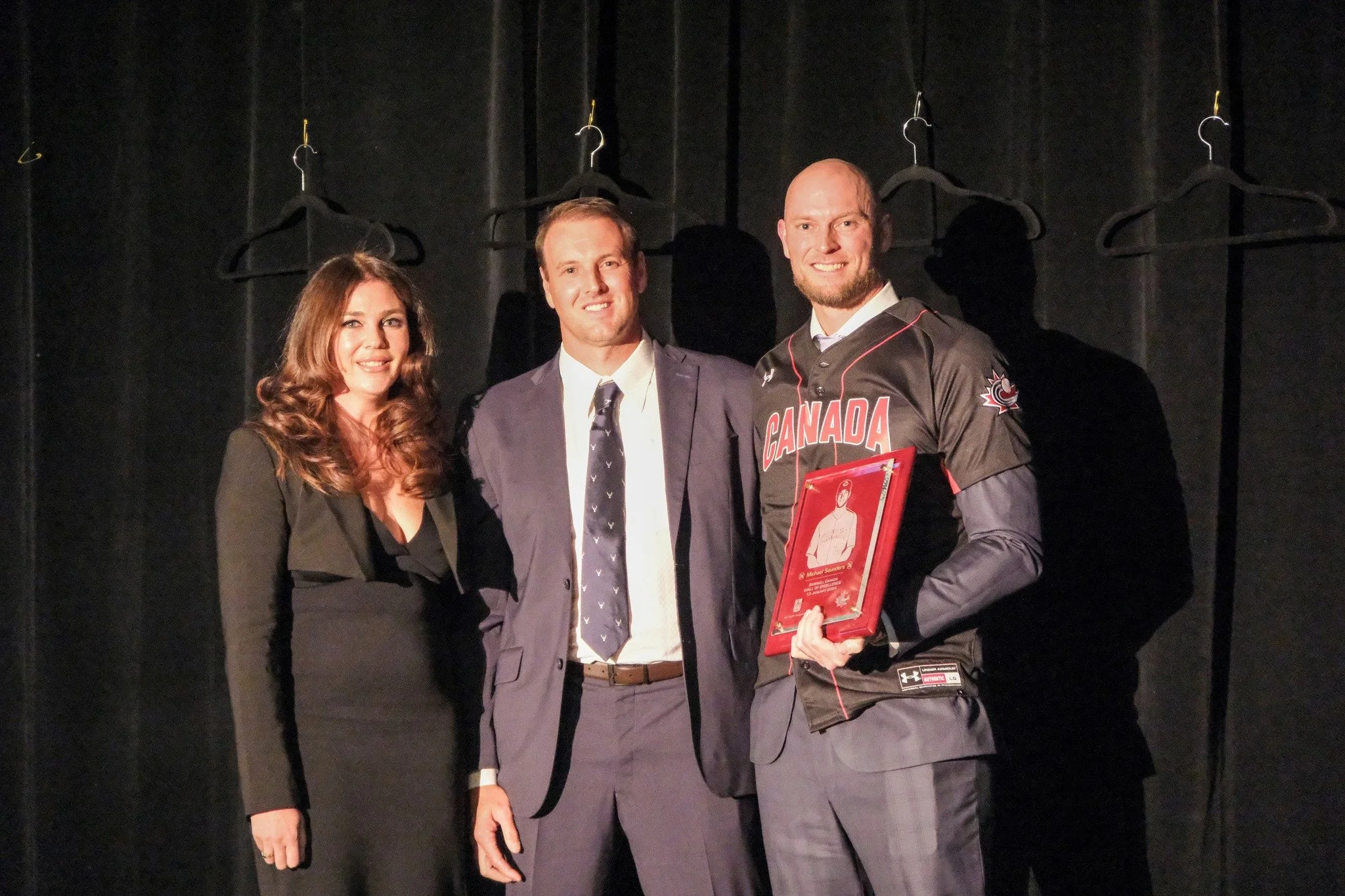 Glew: Saunders humbled by Baseball Canada Wall of Excellence honour