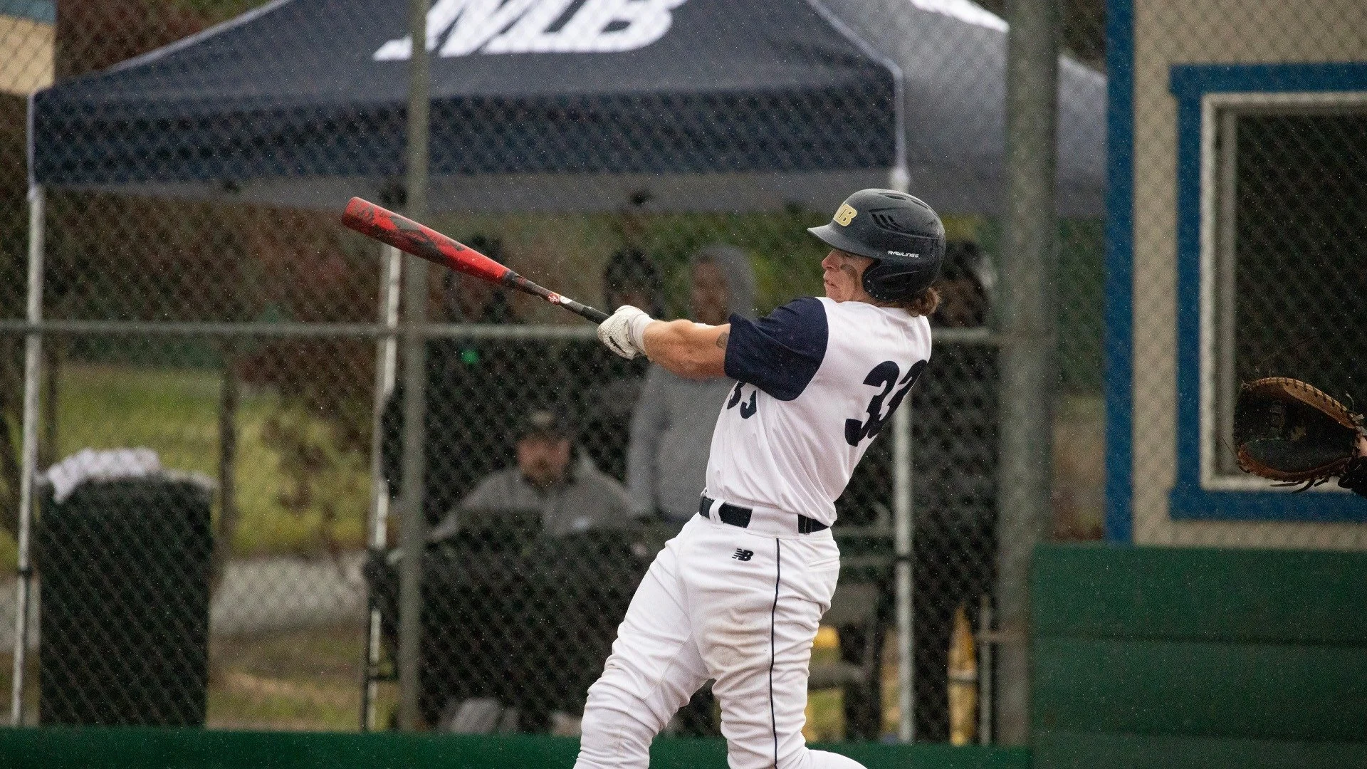 IBL's Toronto Maple Leafs sign Murchison