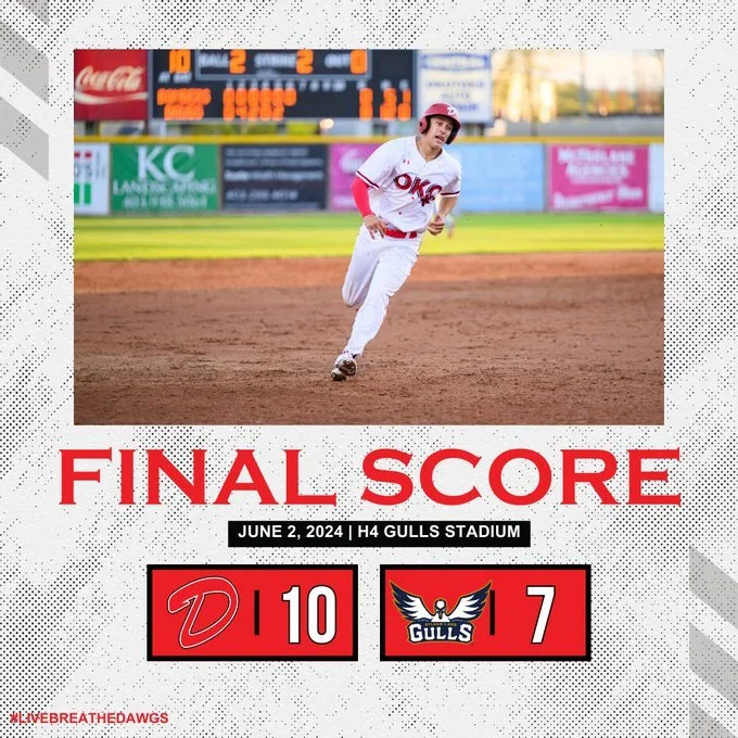 Bonilla belts two homers to help Dawgs keep win streak alive