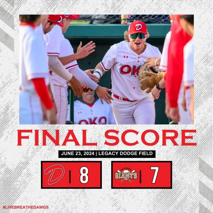 Dawgs sweep Giants
