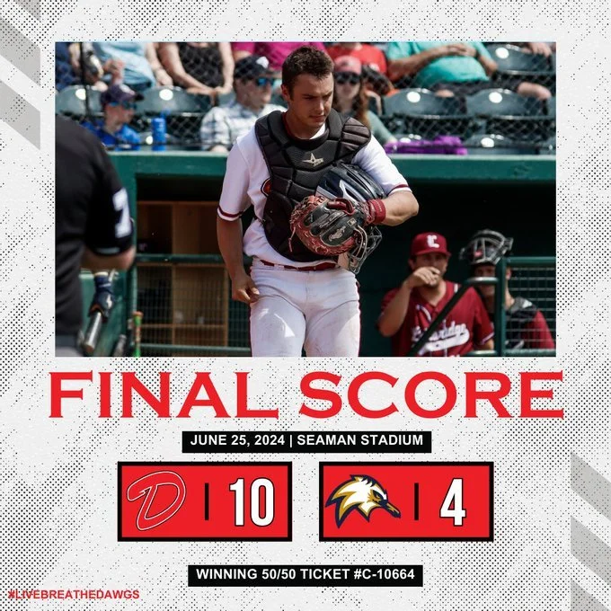Dawgs return home, beat Gulls 10-4