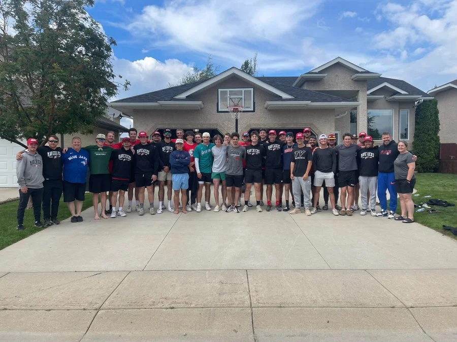 McFarland: Vanneste shares taste of home with Mavericks’ teammates