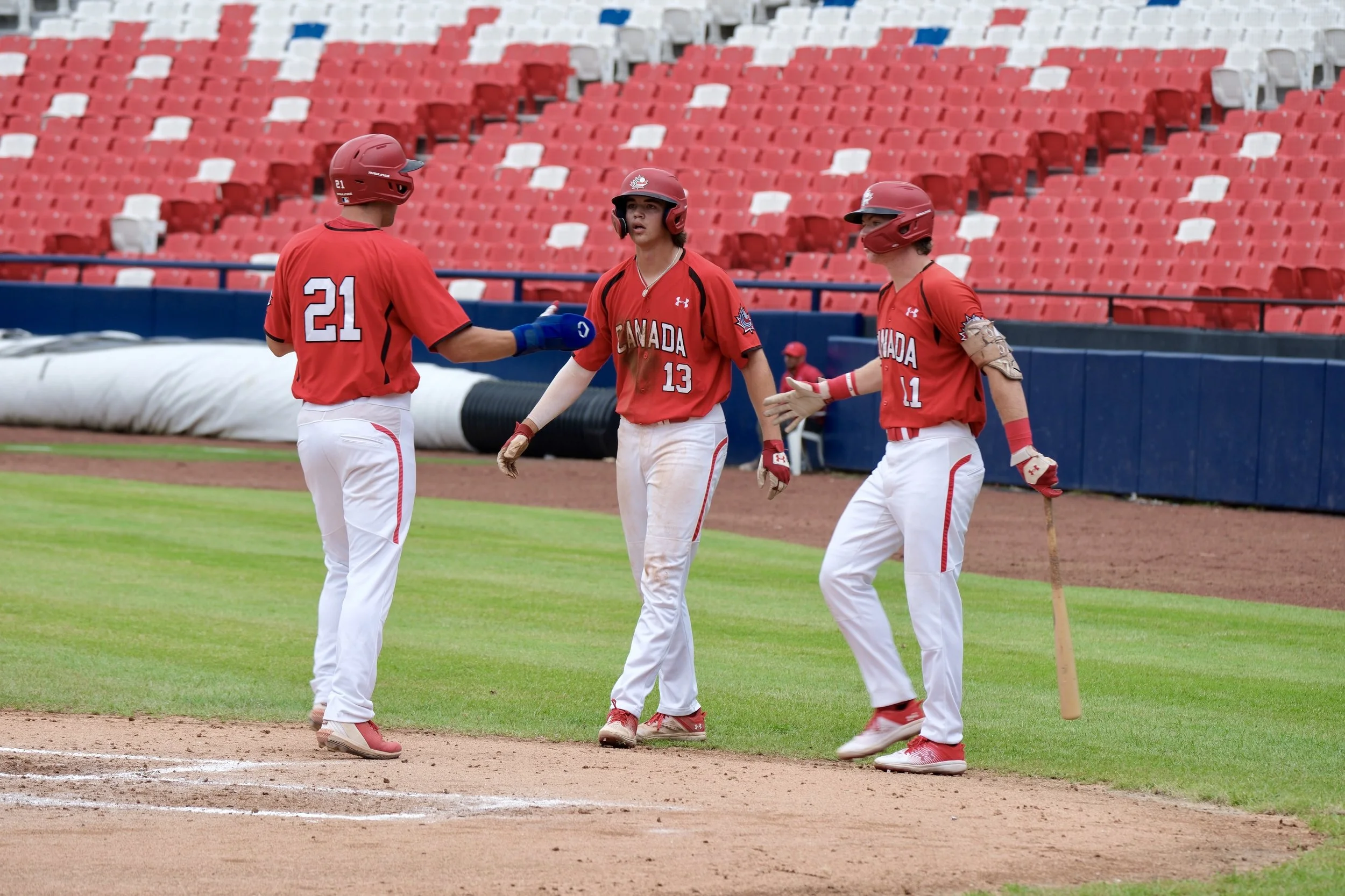 Juniors down Guatemala 13-3 in U18 Pan Am Championship opener
