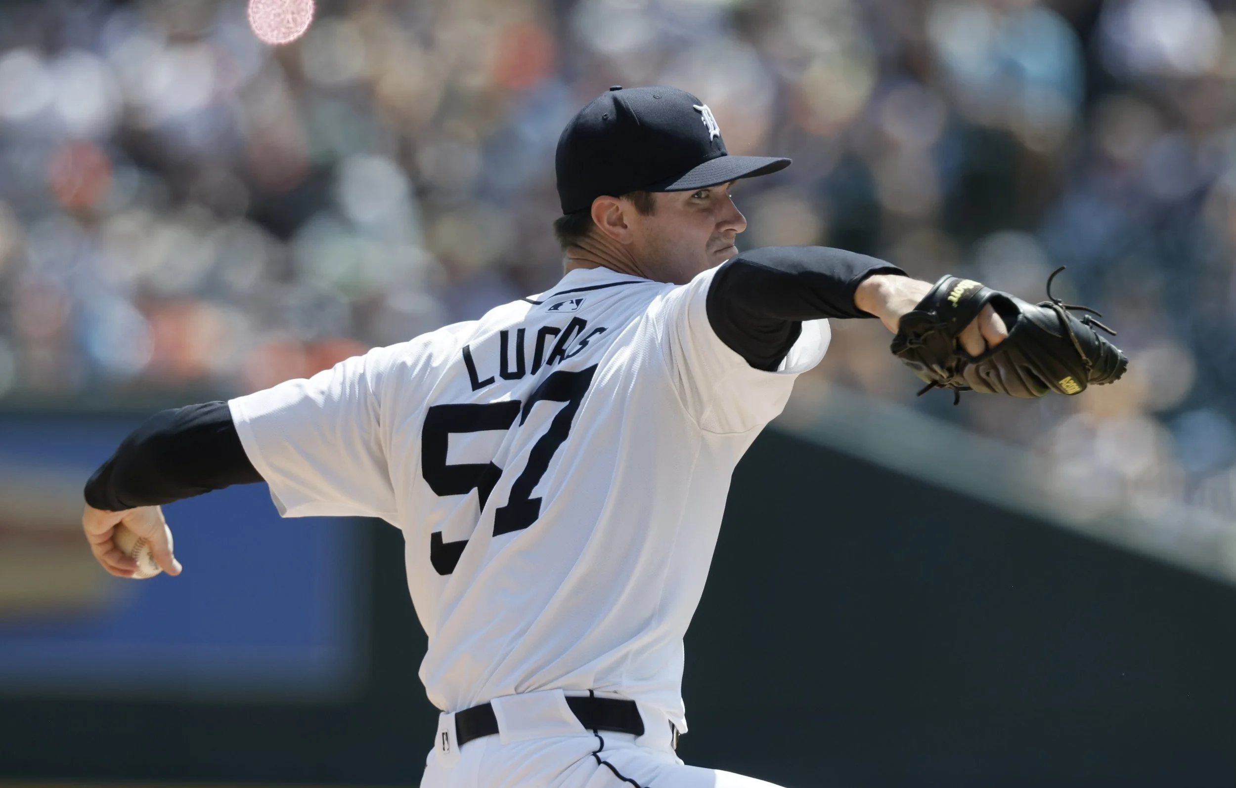 Blue Jays claim Lucas off waivers