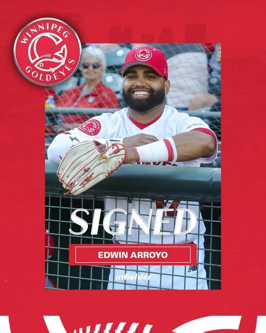 Goldeyes re-sign Arroyo