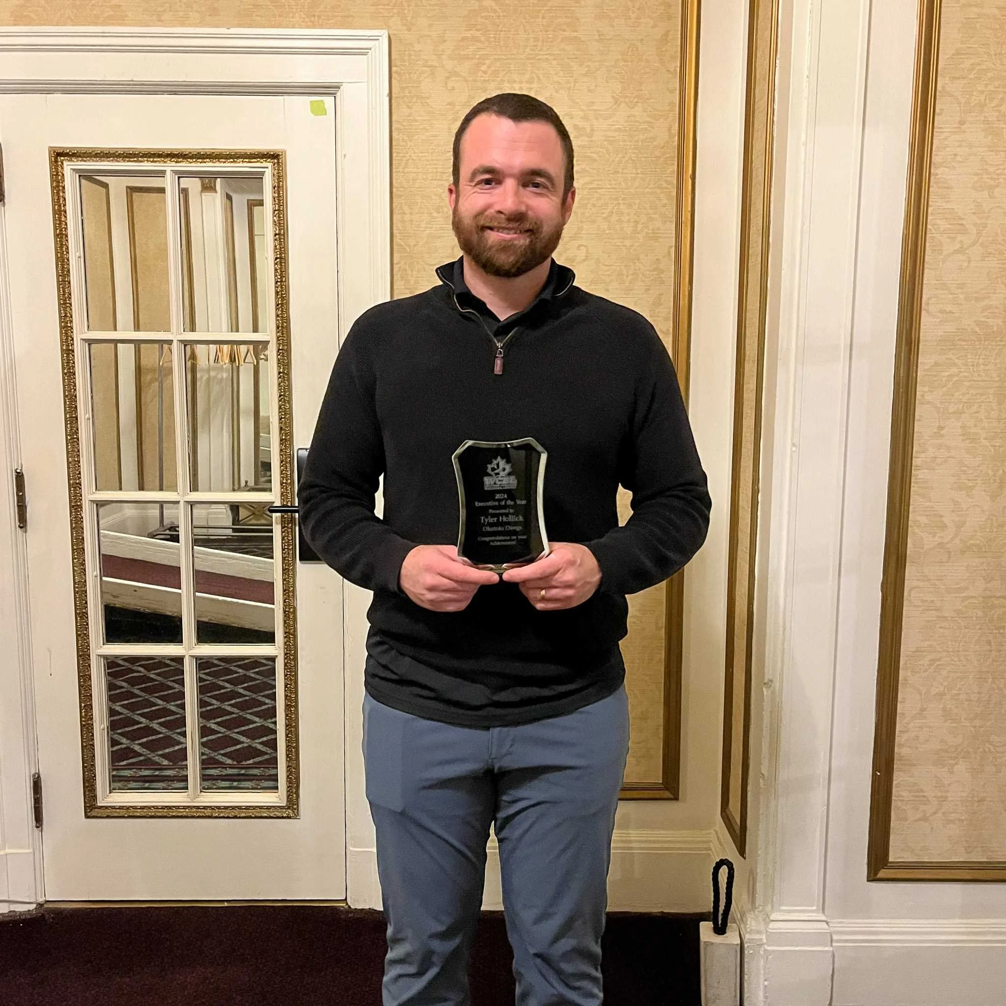 Dawgs' Hollick named WCBL Executive of the Year