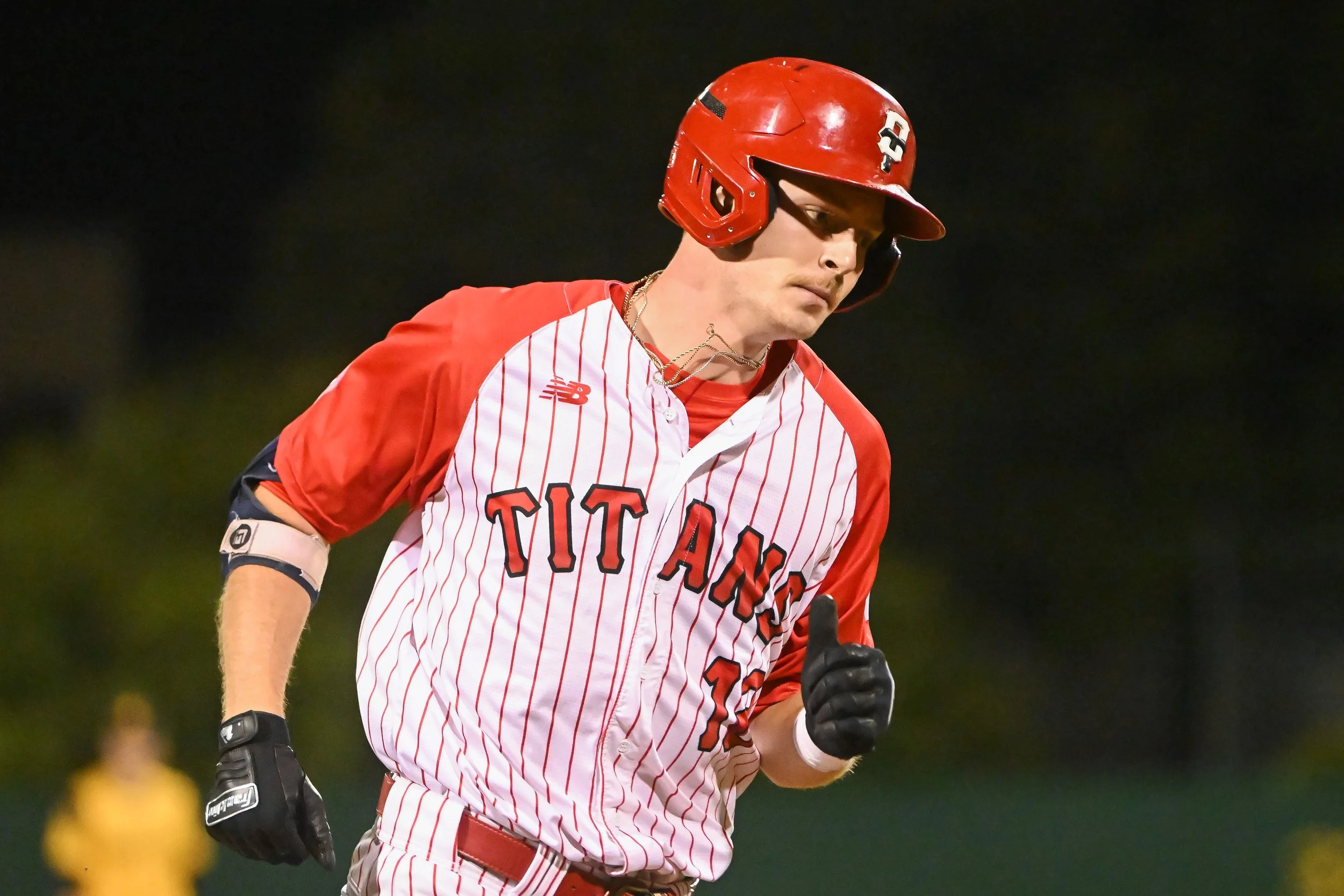 Ottawa Titans re-sign Wright