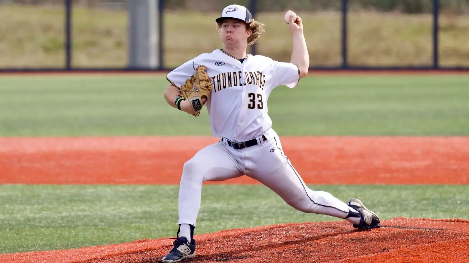 UBC splits doubleheader with Lewis-Clark