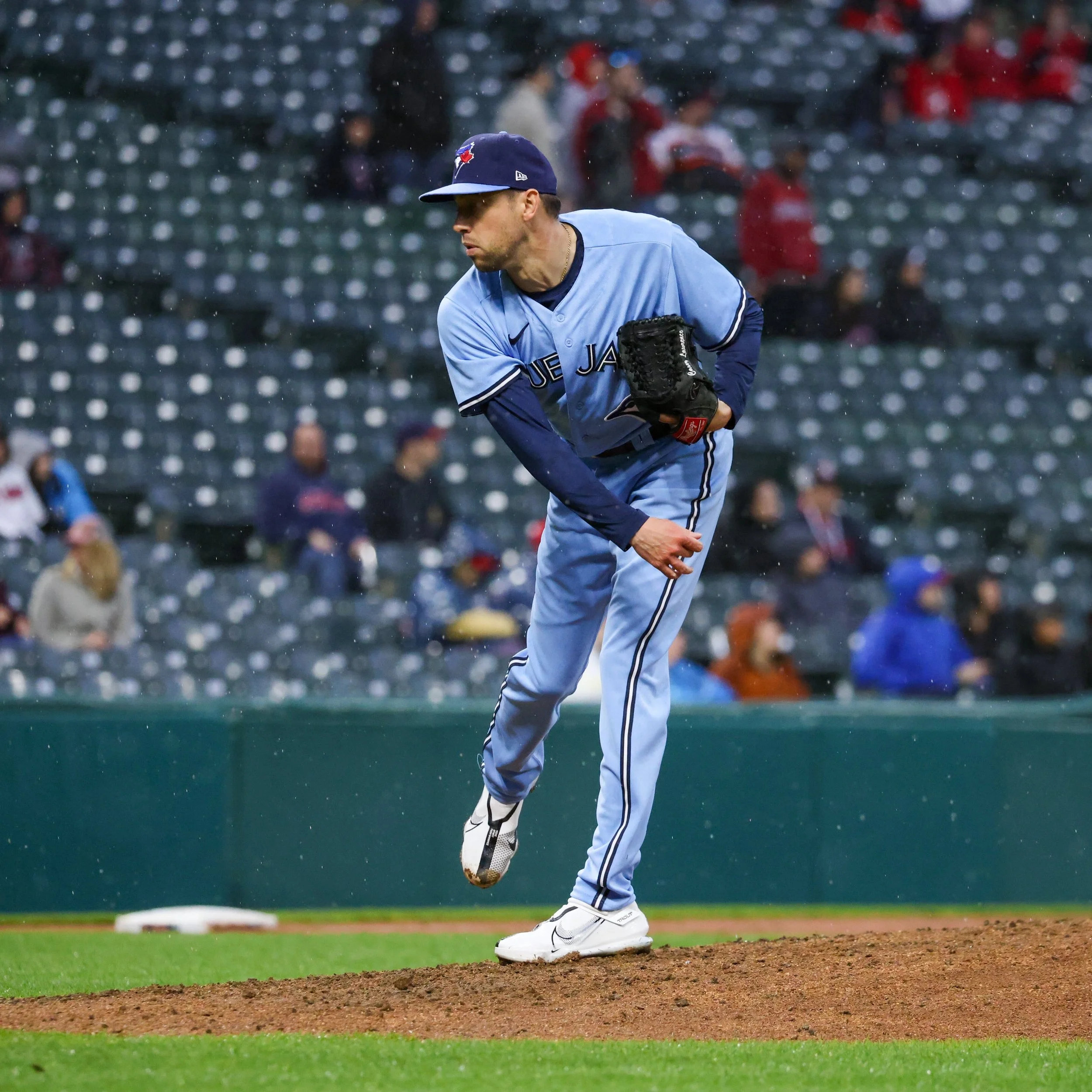Blue Jays claim Lawrence off waivers
