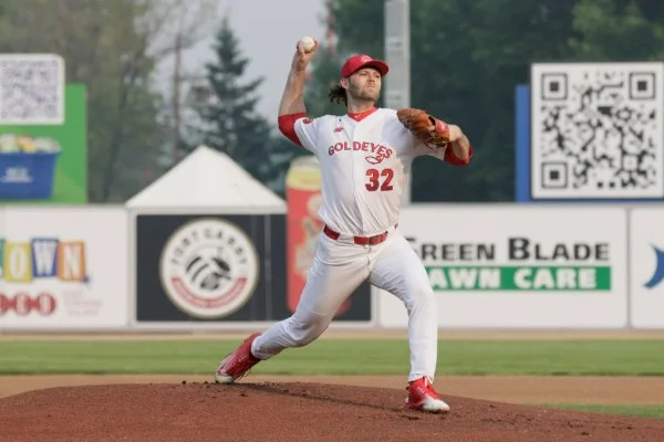 Bourassa goes distance for Goldeyes in loss