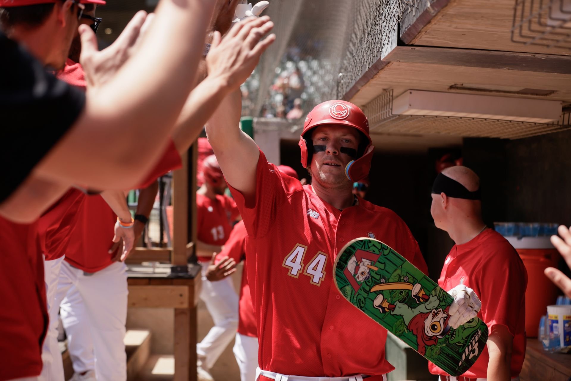 Warkentin belts two-run homer to help lead Goldeyes to win