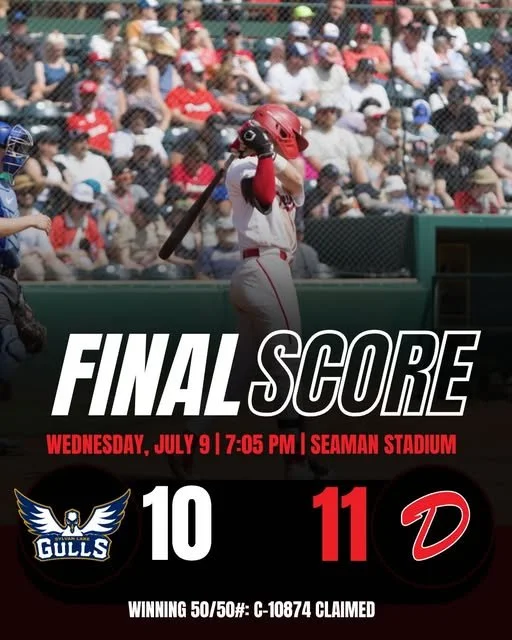 Cote comes through in clutch to give Dawgs walk-off win