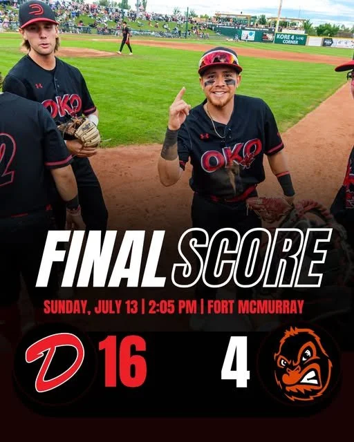 Dawgs rout Giants 16-4