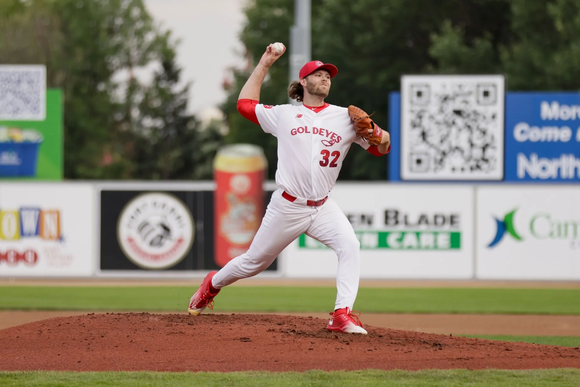 Bourassa, Onyshko help Goldeyes to shutout victory