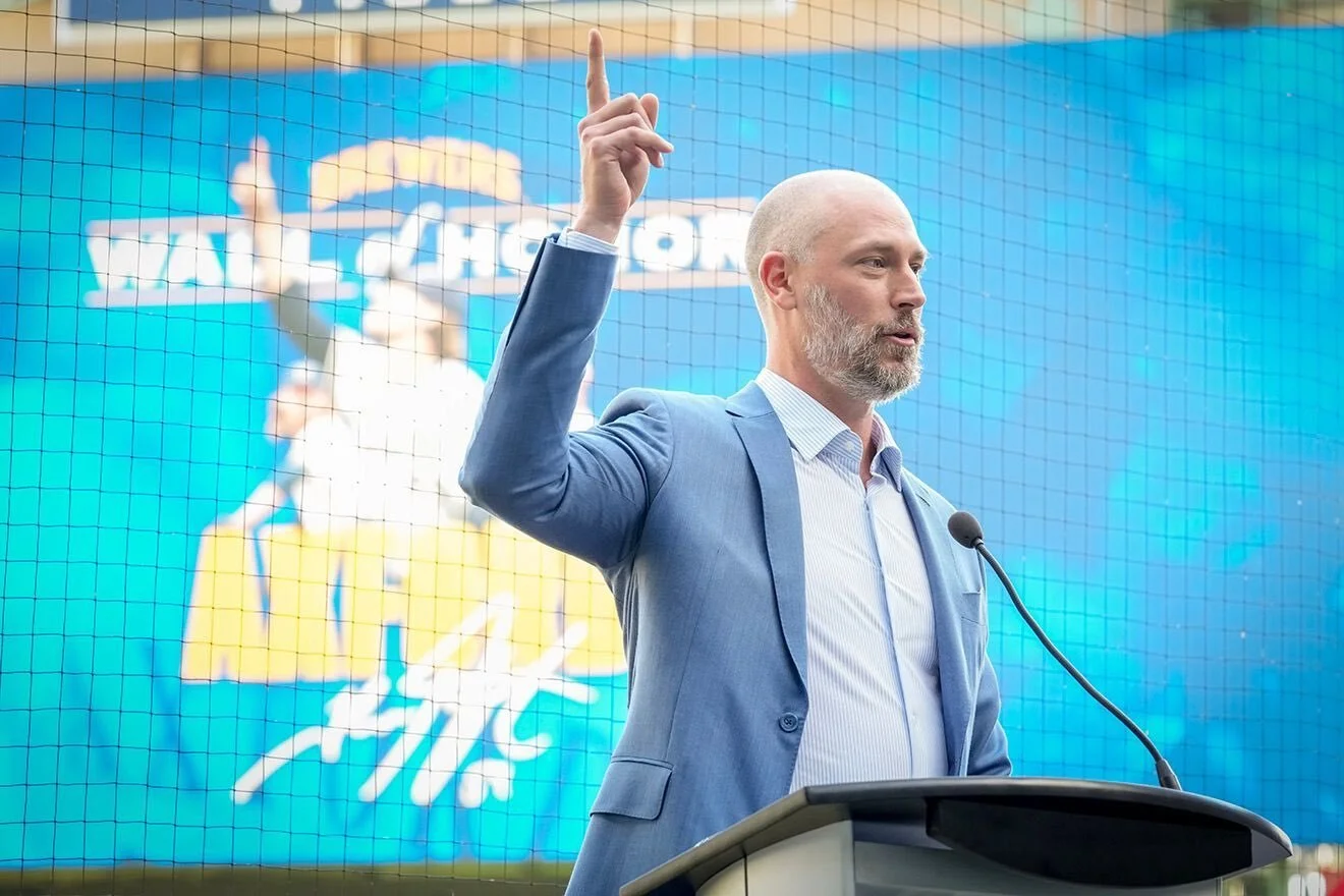 Axford inducted on to Brewers' Wall of Honor