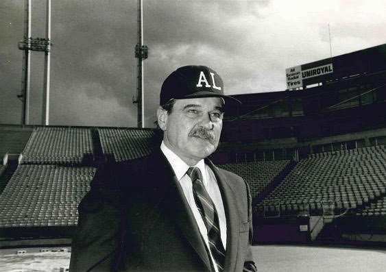 Remembering Joe Sawchuk, manager, ump, major league scorekeeper