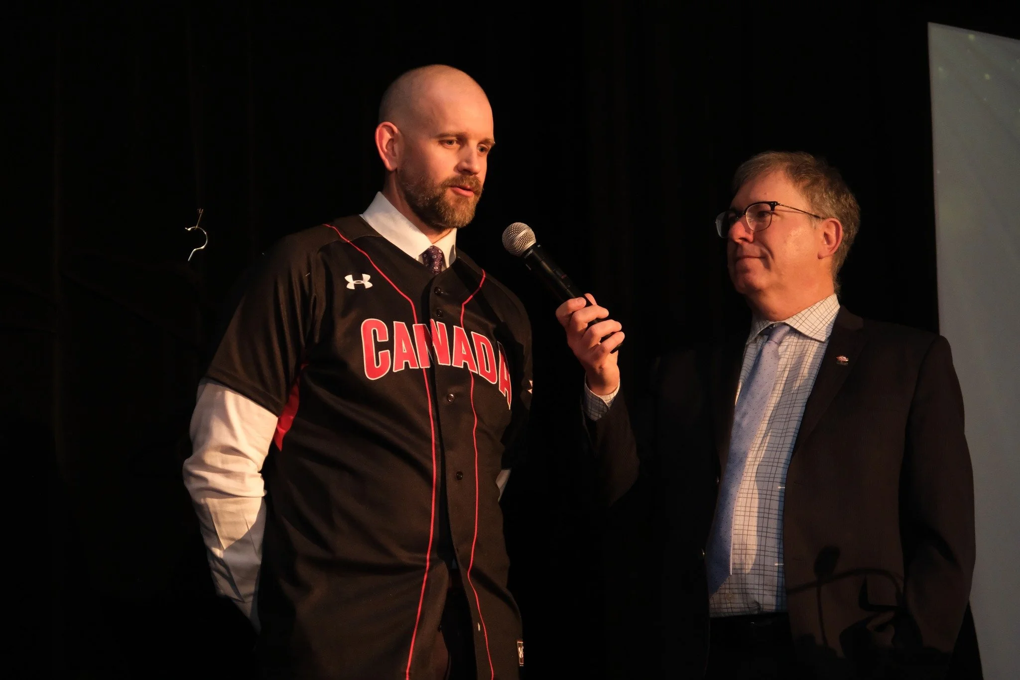 Glew: Paxton makes history at Rogers Centre again with Baseball Canada honour