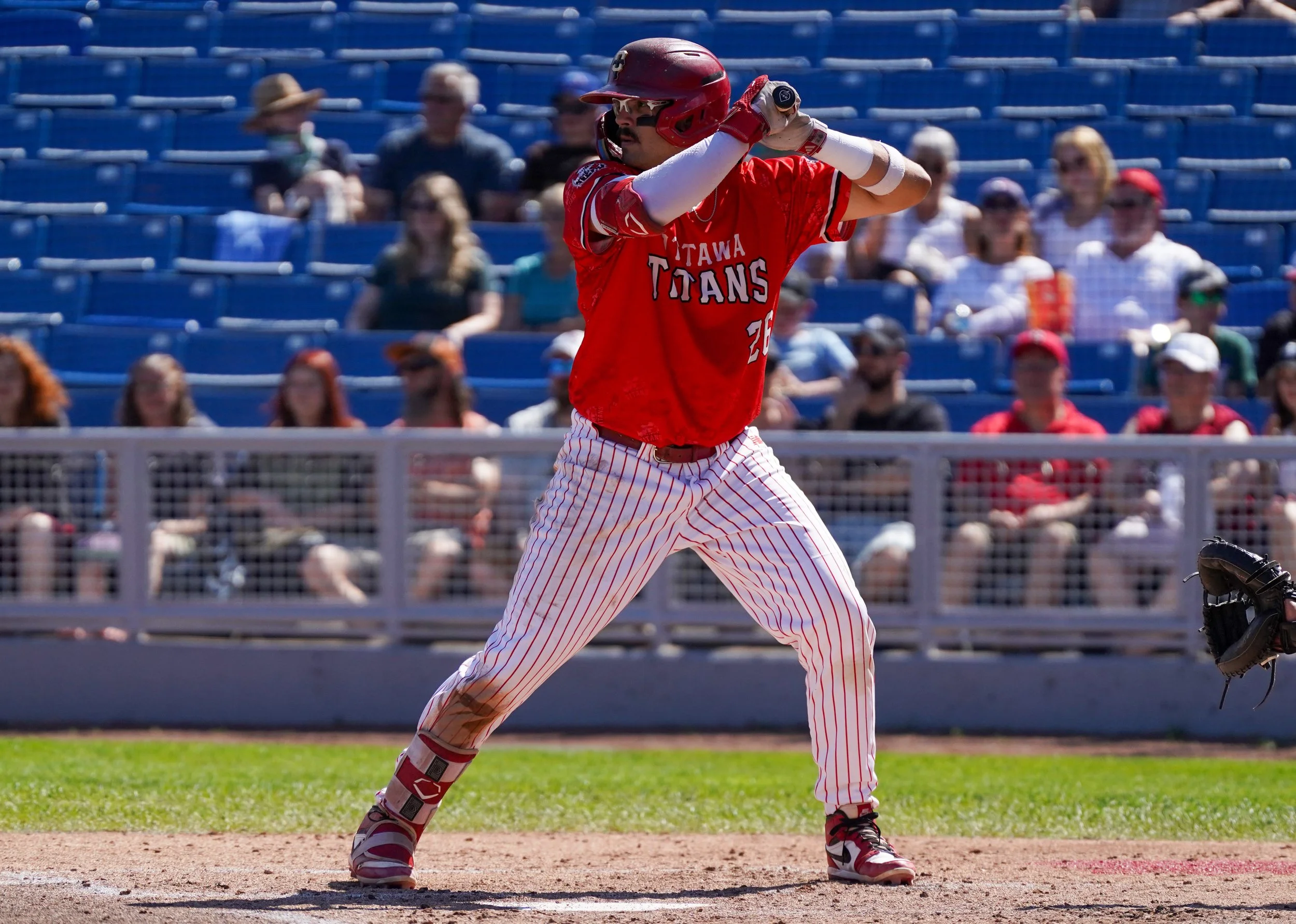 Ottawa Titans re-sign Cardoso