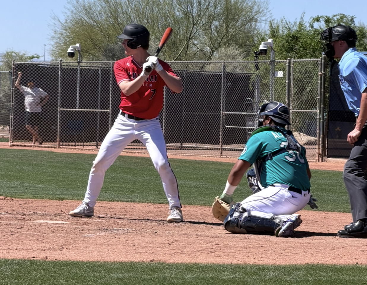 Canadian Premier drops close game to Mariners