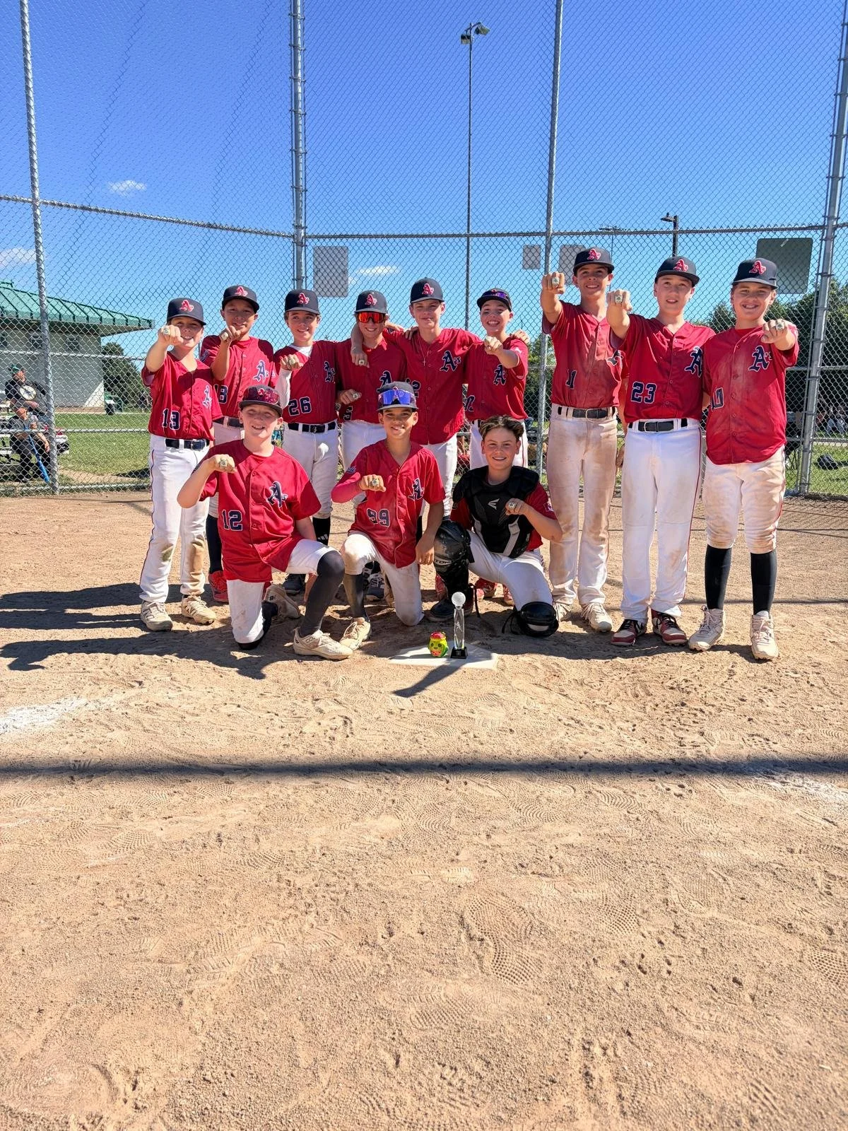 Oakville wins tourney thanks to Accadia, Eichhorn, Goure, Kniginyzky, Latimer