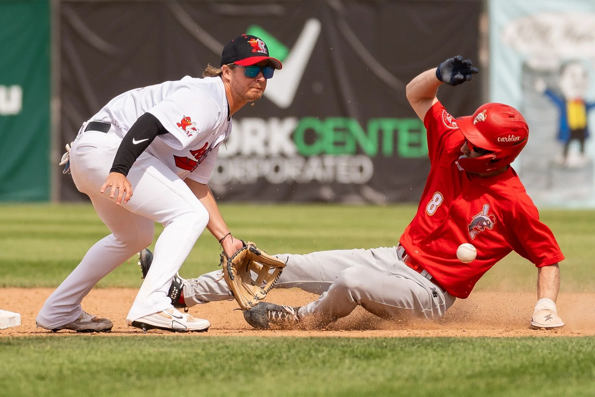 Hall, Saul help Goldeyes to win