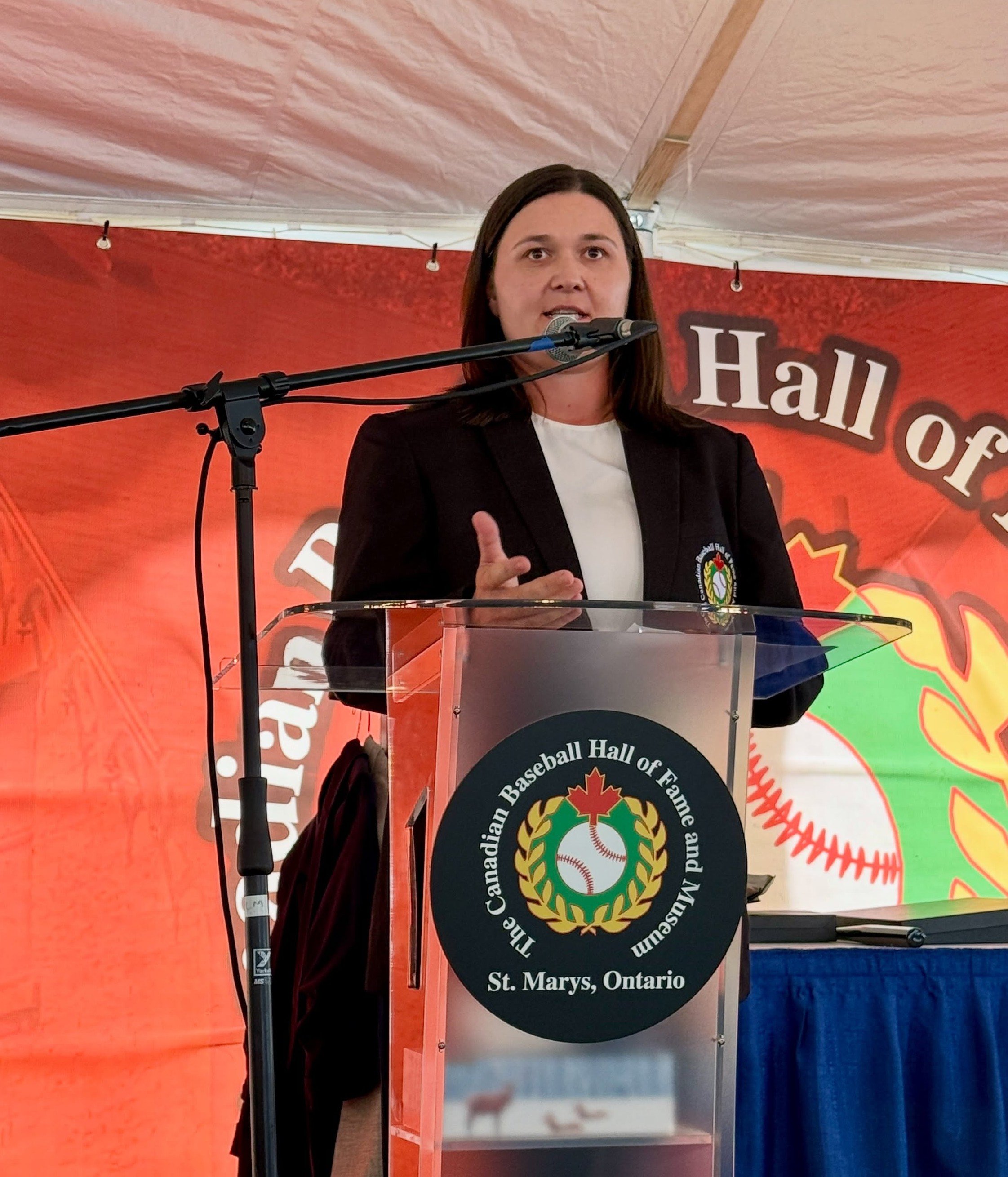 Fitzpatrick: Women's national team legend Psota joins Canadian ball hall "family"