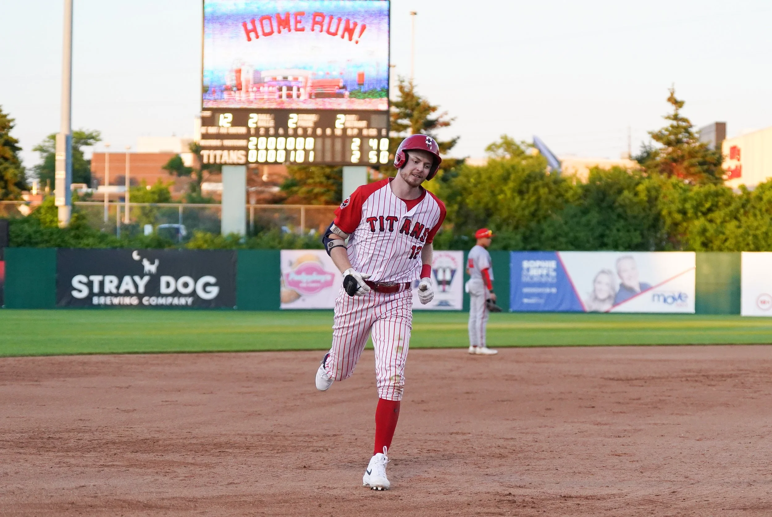 Wright's three-run homer propels Titans to win