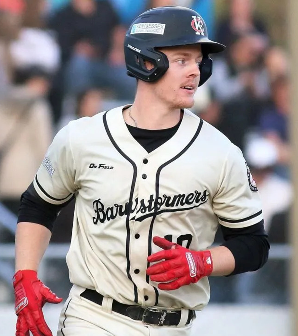 Ottawa Titans sign Gurney, release Claerhout, place Grills on IL