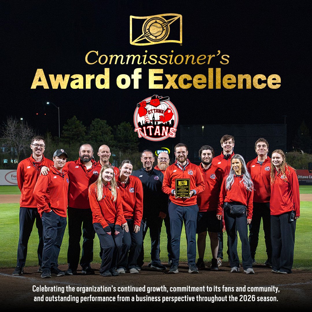 Ottawa Titans presented with Commissioner's Award of Excellence