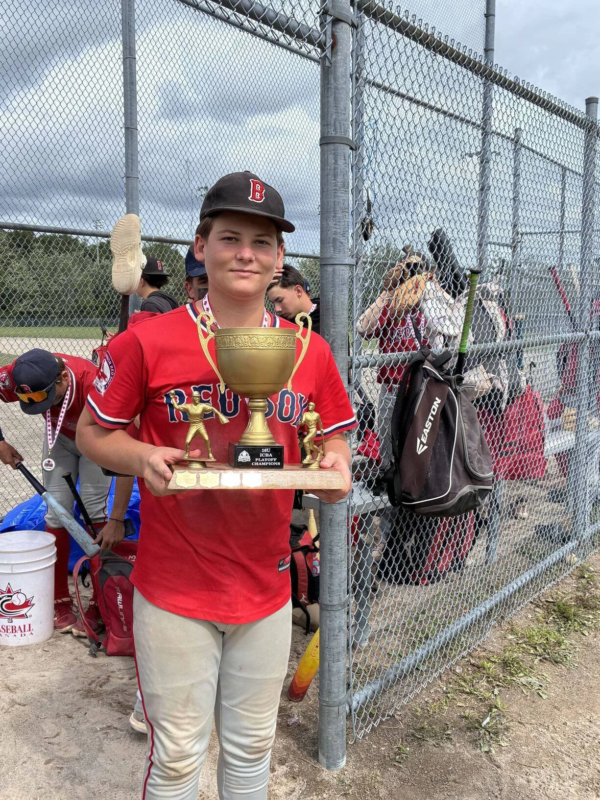 Brantford's Shannon, Cambridge's Stashans-Alvarado take OBA top honors