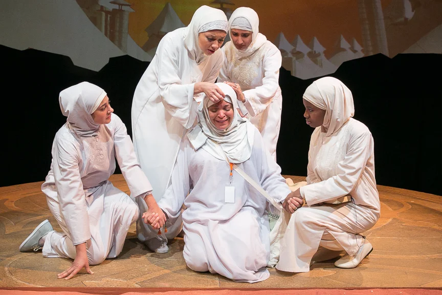 eVoyagerTheater102017MeccaTales227.jpg