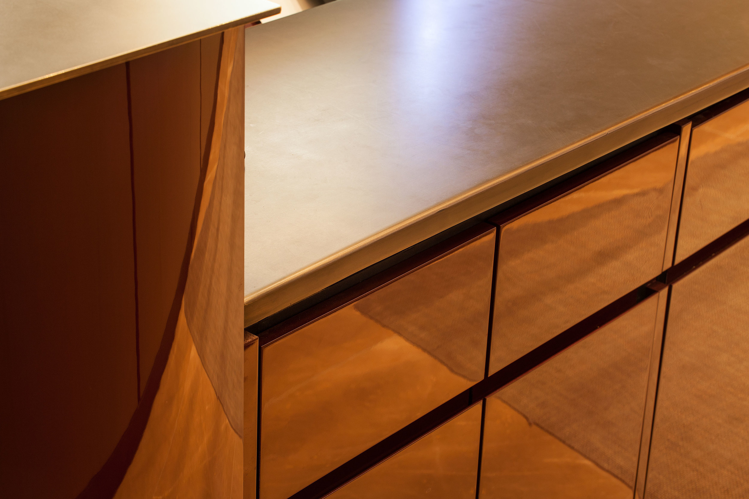 15ARTISAN-COMM_si-reception-desk-detail_resized.jpg