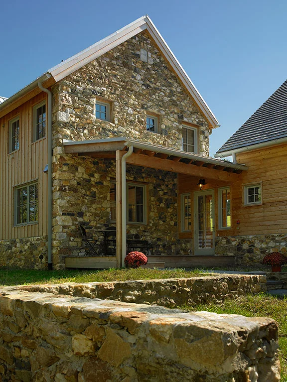 Resi-[09-resized]nagy-stone-elevation.jpg