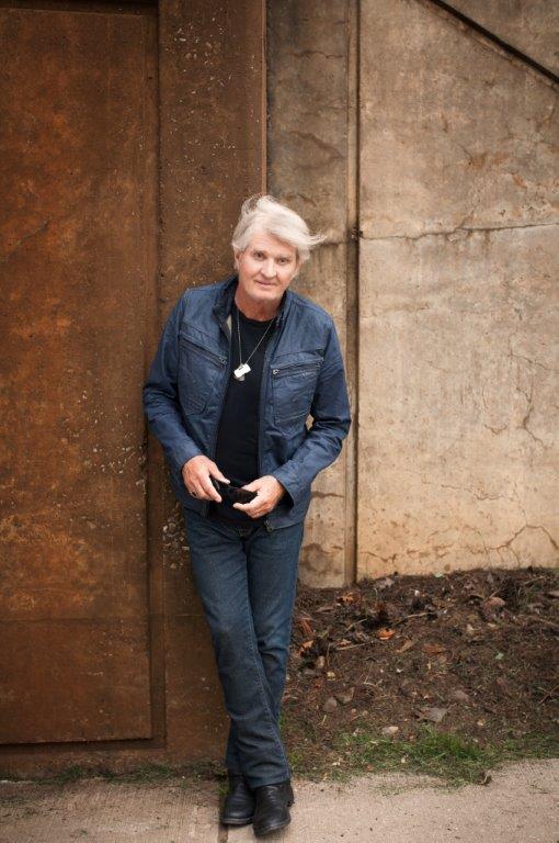 TomCochrane_2014_Photo2 (2).jpg