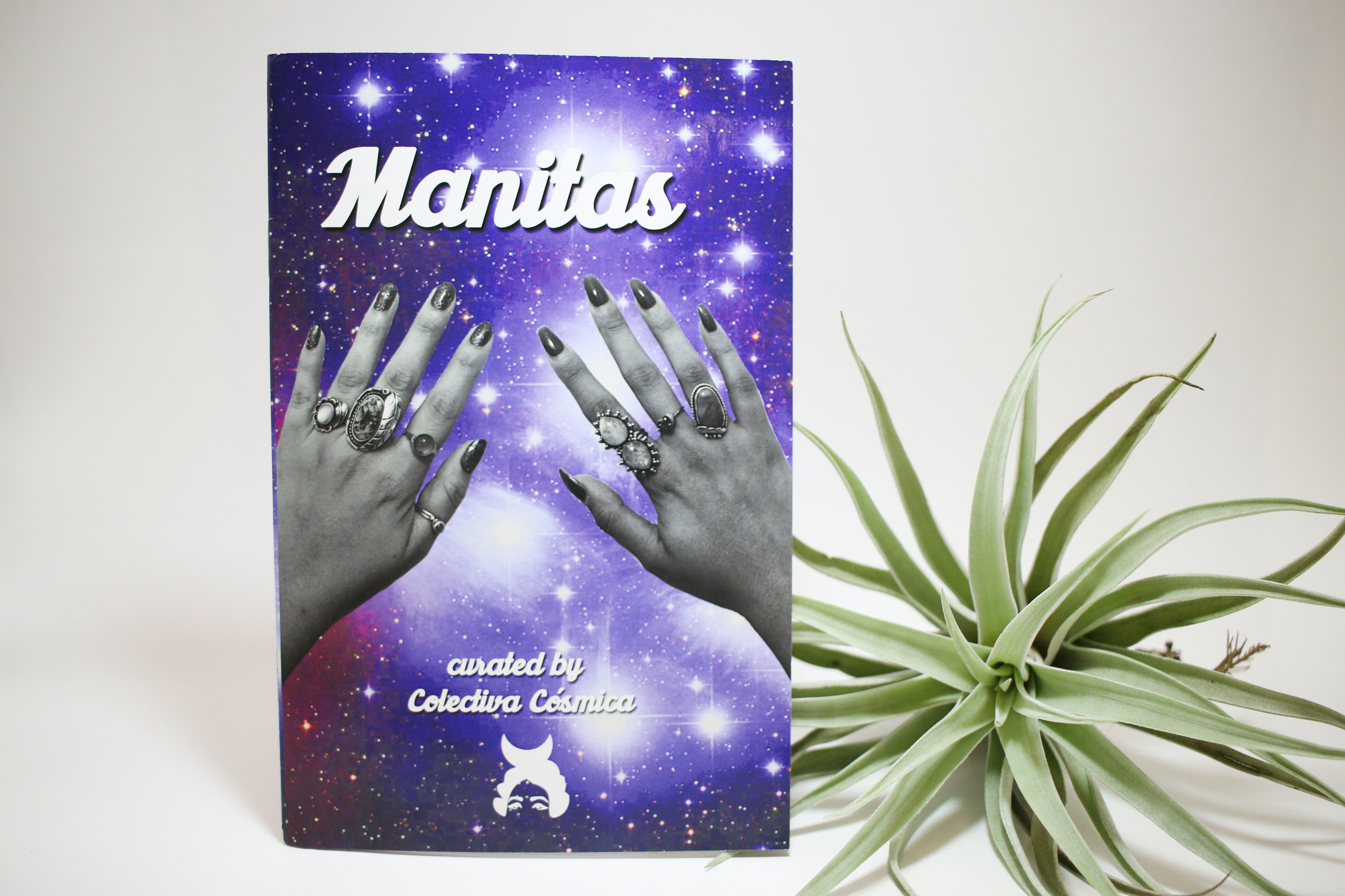 Manitas curated by Colectiva Cósmica