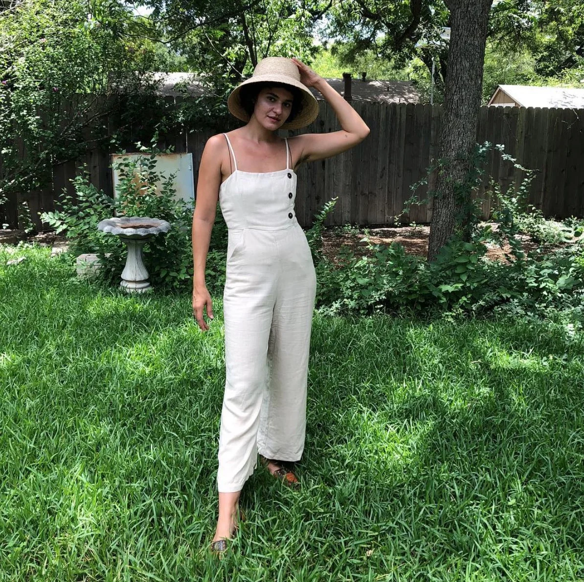 Jinni JJinni J. is a self-taught photographer and entrepreneur based out of Austin, Texas. Her photography often deals with the themes of beauty, empowerment, and intimacy. She has a humble and playful approach that can be seen in her photography. H…