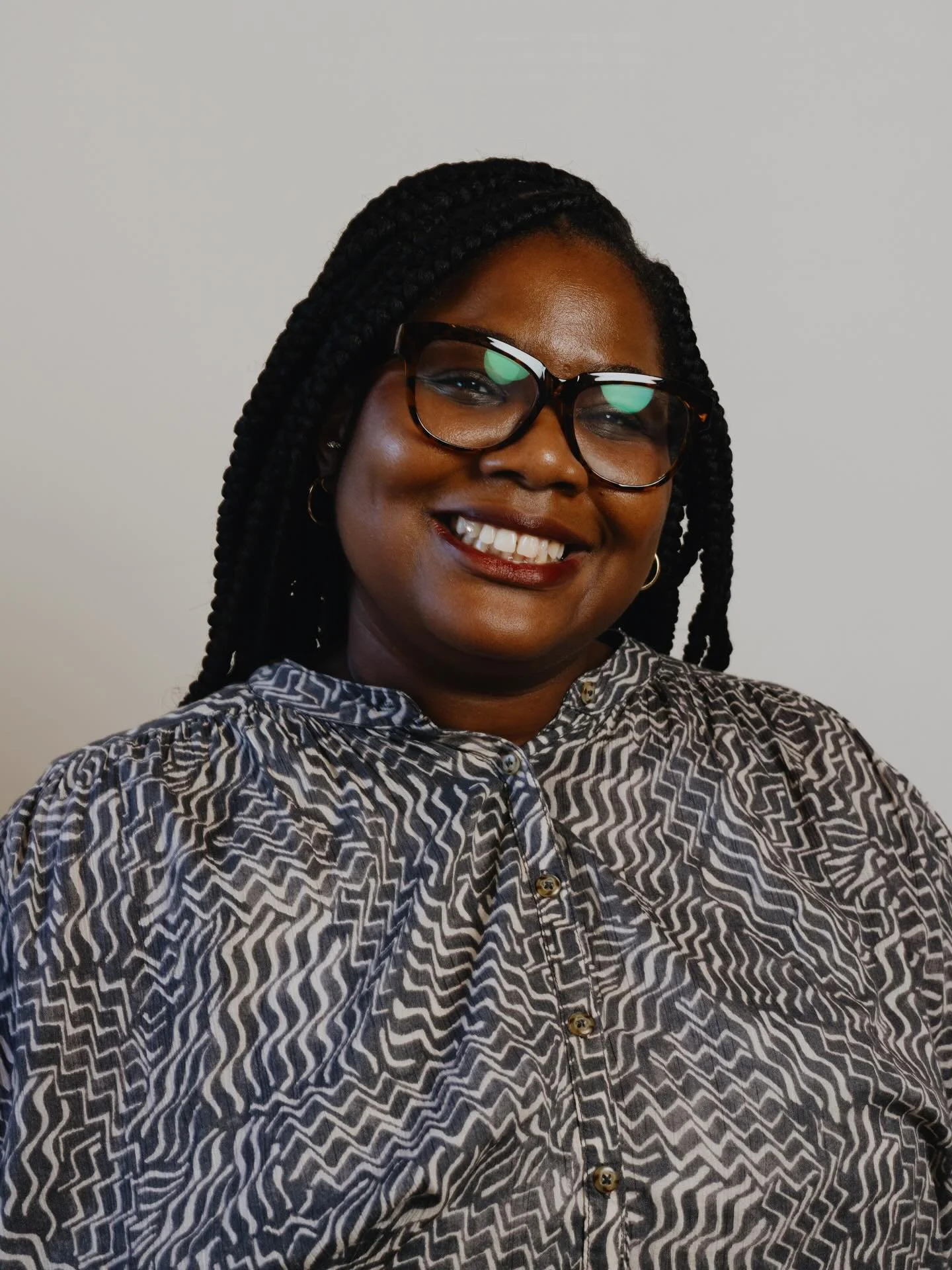 Fresh team portraits &hearts;️ Over the last few months, we&rsquo;ve welcomed new members to our Curatorial, Development and Executive Leadership advisories, as well as our program teams.

Get to know them all now at futurefronttexas.org/team. 

Xoch