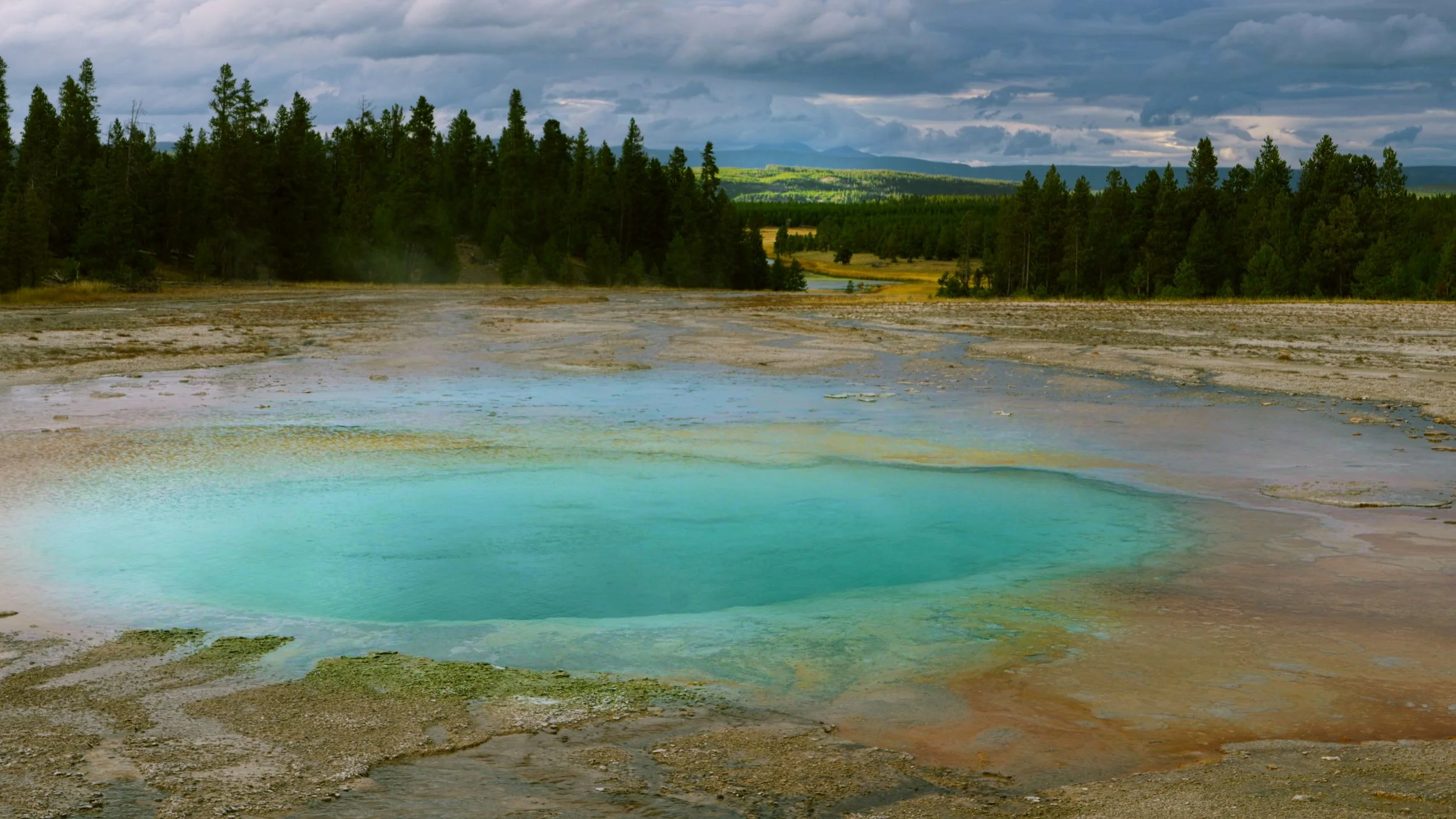 Opal Pool YNP.jpg
