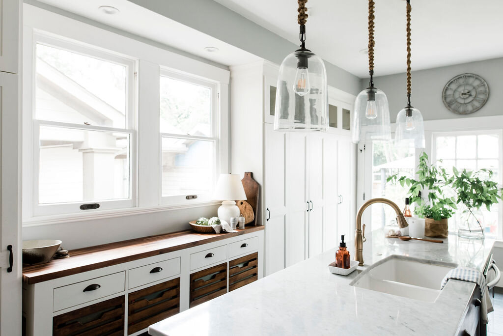 Bright white classic kitchen designed by Texas interior designer Lauren Louise Design30.JPG