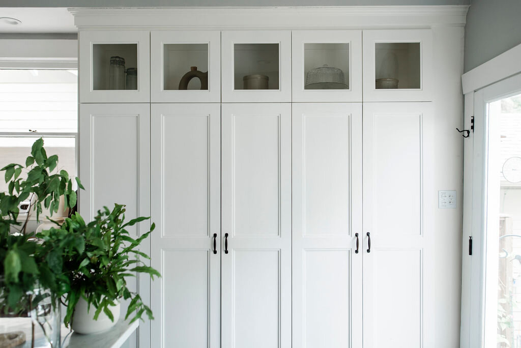 Bright white classic kitchen designed by Texas interior designer Lauren Louise Design105.JPG