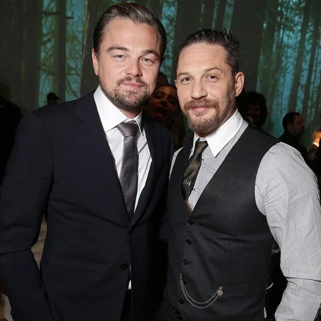 Tom Hardy at the US premiere of "The Revenant" wearing custom Gucci