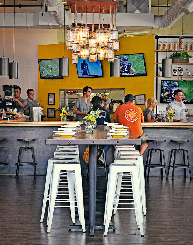 fieldhouse05.jpg