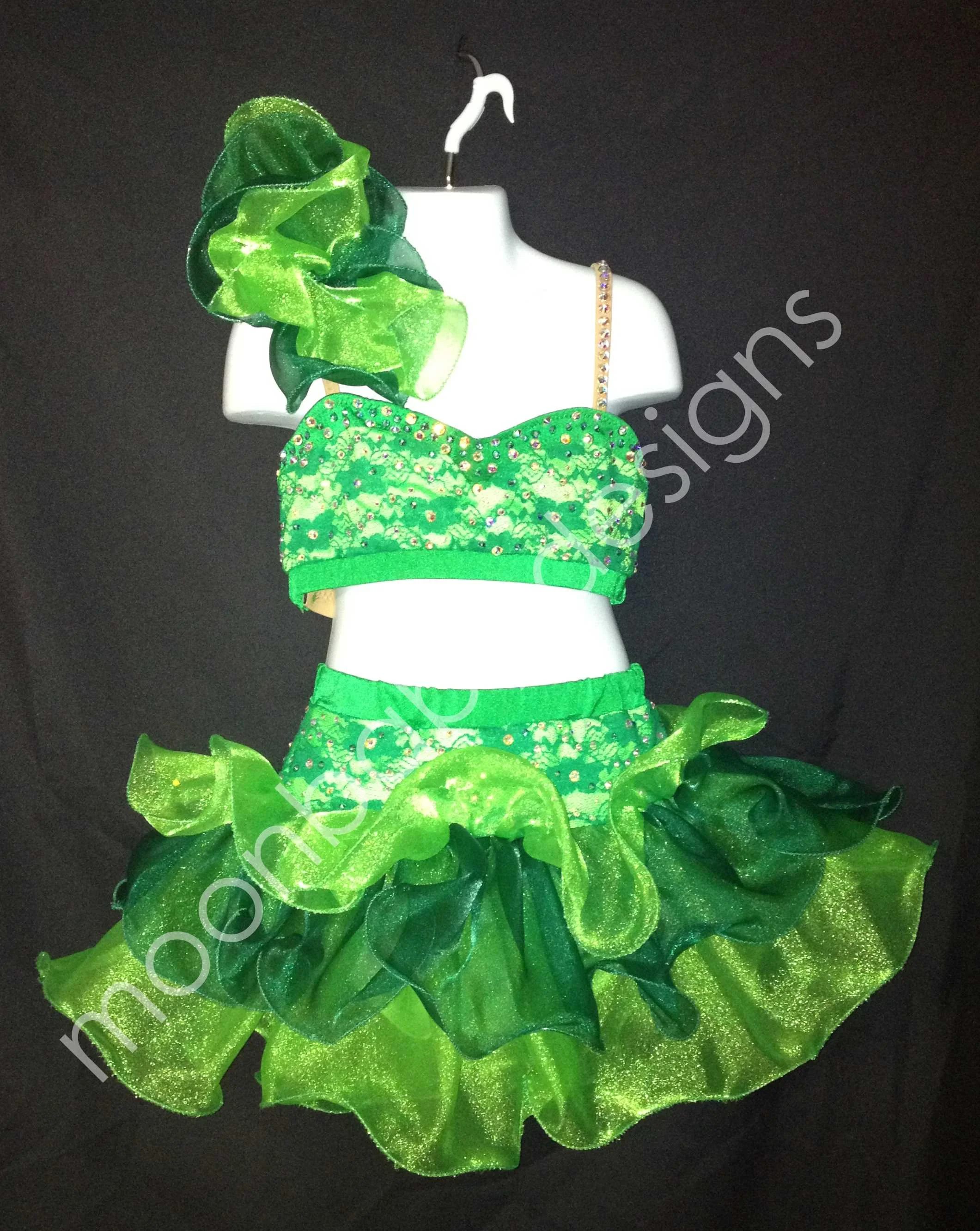 Green dance solo edited.jpg