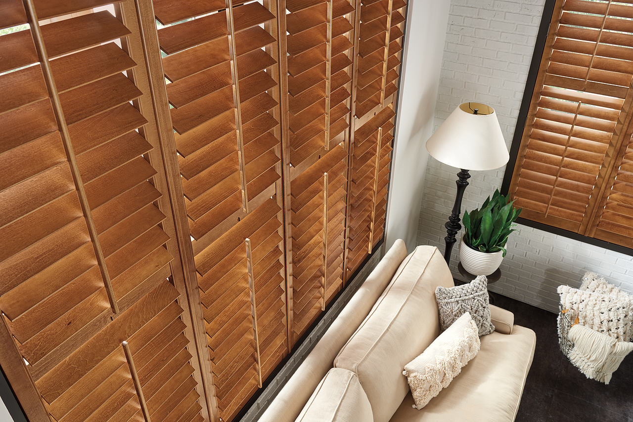 graber-1546-wood-shutters-vn18-v1 copy.webp