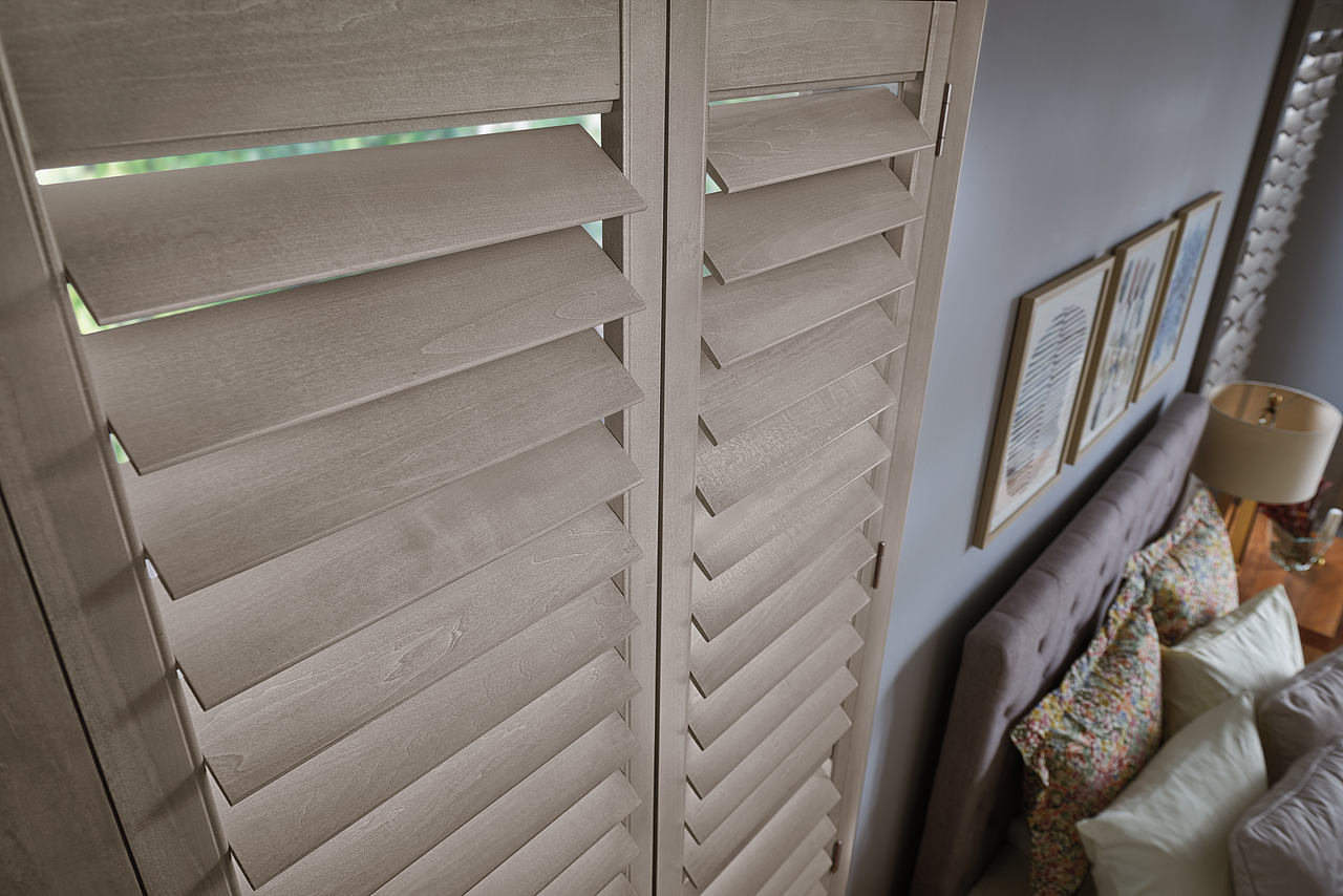 Graber-1847-Wood-Shutters-CU17-V1 copy.webp