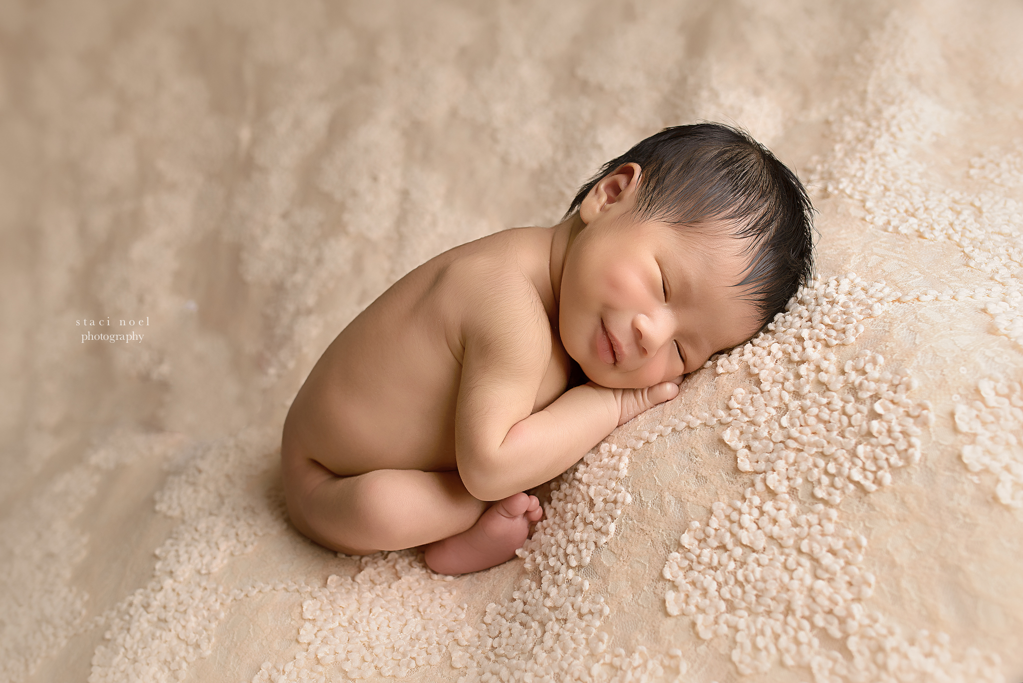 stacinoelphotography.newborn.girl.2016.12.jpg