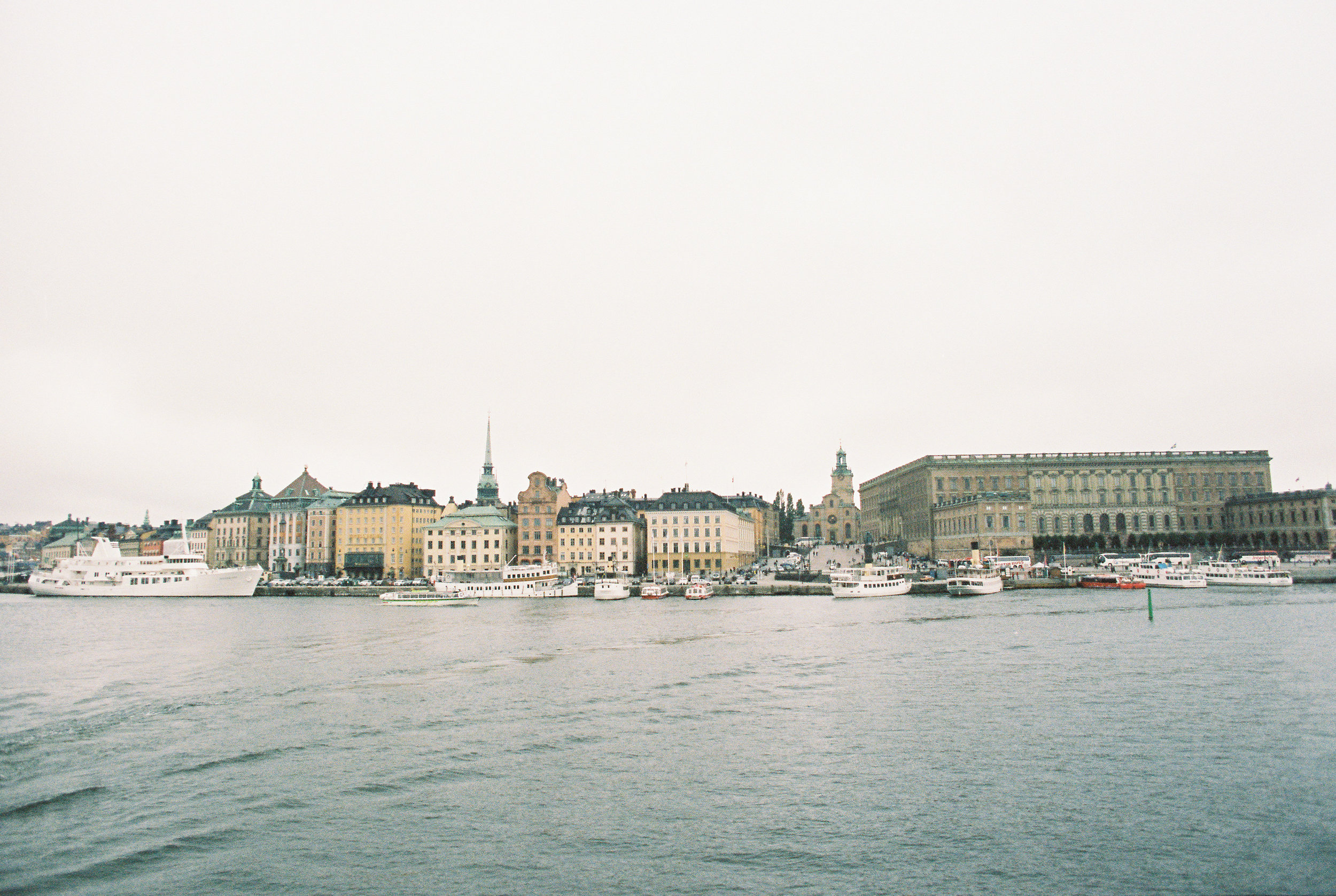82758EMcal104008-R1-018.jpg
