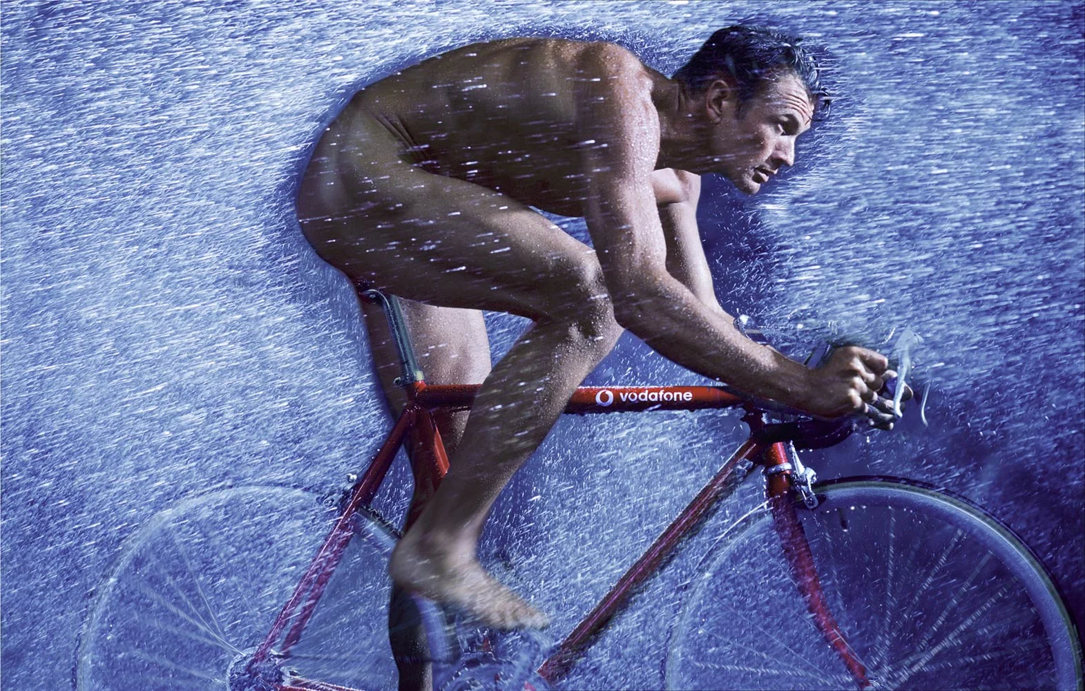 Tovo_Vodafone_bike.jpg